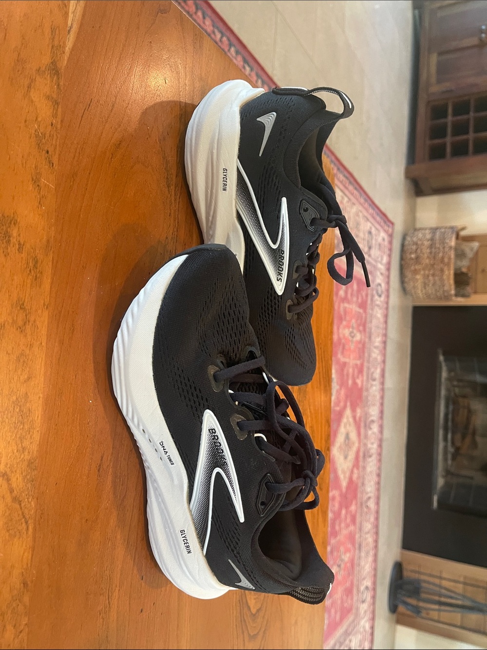 Glycerin 22 Brooks Black and White Running Shoes - Picture 10 of 14